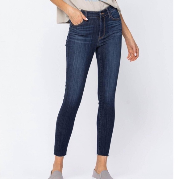 Judy Blue Jeans Skinny Fit Ankle Raw Hem 5/27 (26x22) Style#JB82110DK - Picture 1 of 9